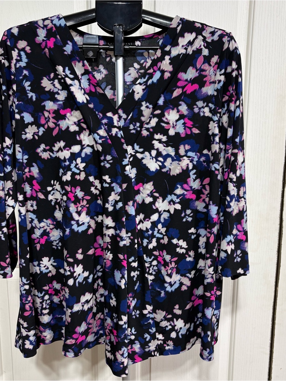 Lane Bryant Floral Print Blouse, Size 18/20 V-Neck, 3/4 Sleeves